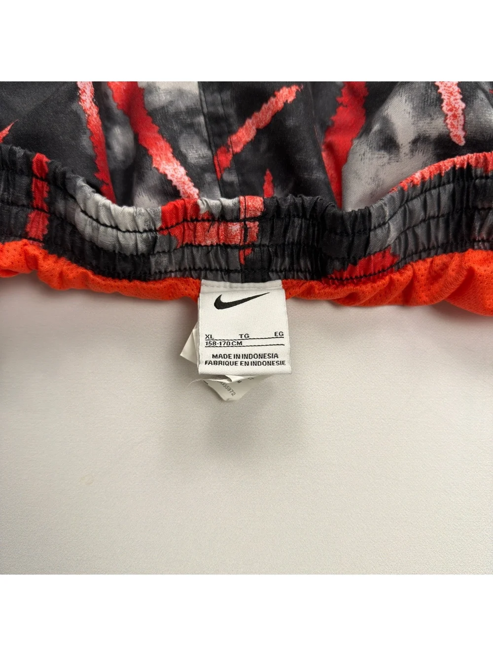 Nike Swim Trunks Shorts Red Black Gray Graphic Print - Boys XL